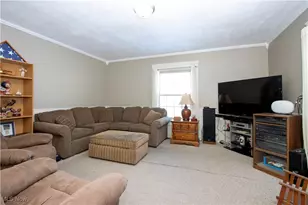 435 Locust Street S, Canal Fulton, OH 44614 - Photo 5