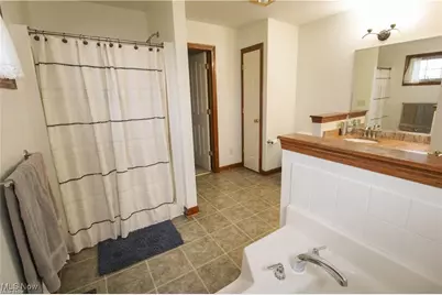 7245 Jimmie Street SW, Massillon, OH 44646 - Photo 21