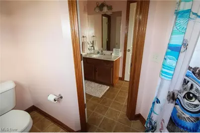 7245 Jimmie Street SW, Massillon, OH 44646 - Photo 29