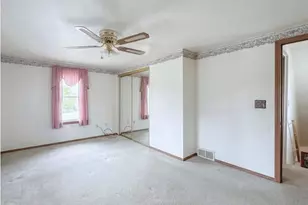 204 Tremble Ave, Campbell, OH 44405 - Photo 9