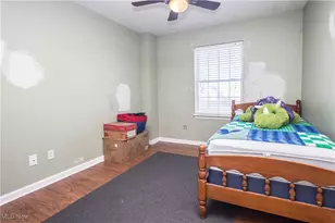 1138 Ledgestone Dr, Wadsworth, OH 44281 - Photo 13