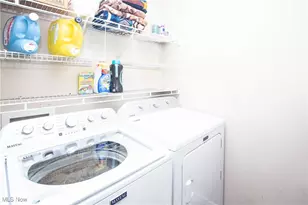 1138 Ledgestone Dr, Wadsworth, OH 44281 - Photo 9