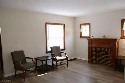 2346 W Oberlin Avenue, Lorain, OH 44052 - Photo 7