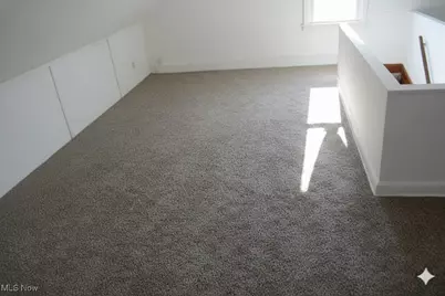 2346 W Oberlin Avenue, Lorain, OH 44052 - Photo 19