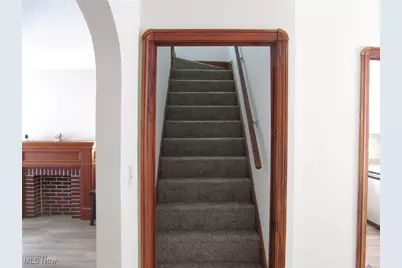 2346 W Oberlin Avenue, Lorain, OH 44052 - Photo 15