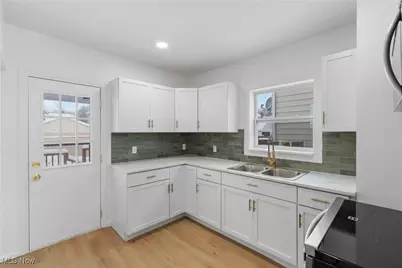 1758 10th Street, Cuyahoga Falls, OH 44221 - Photo 9