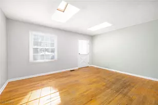 2293 Wickley Ave, Stow, OH 44224 - Photo 11