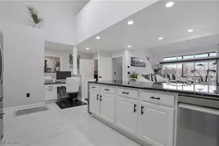 155 Waterford Way, Tallmadge, OH 44278 - Photo 11