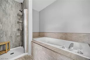 17639 Wildwood Ln, Loveland, OH 44119 - Photo 21