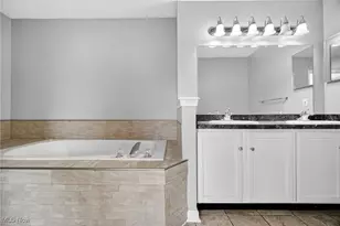 17639 Wildwood Ln, Loveland, OH 44119 - Photo 19