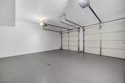 17639 Wildwood Lane, Loveland, OH 44119 - Photo 23