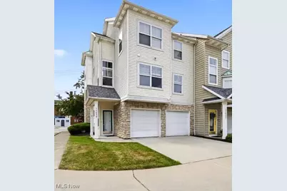 17639 Wildwood Lane, Loveland, OH 44119 - Photo 1