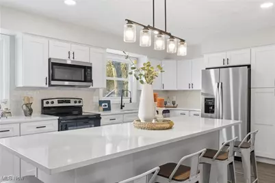 431 Trudy Ave, Munroe Falls, OH 44262 - Photo 11