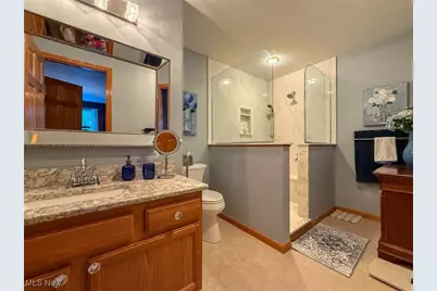 910 Devonwood Drive, Wadsworth, OH 44281 - Photo 27