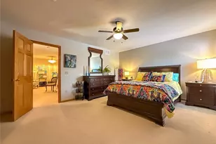 910 Devonwood Dr, Wadsworth, OH 44281 - Photo 39