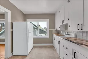 10403 Russell Ave, Loveland, OH 44125 - Photo 9