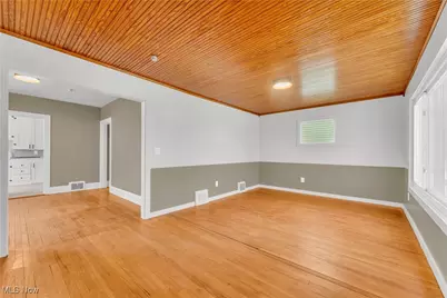 10403 Russell Avenue #2, Garfield Heights, OH 44125 - Photo 7