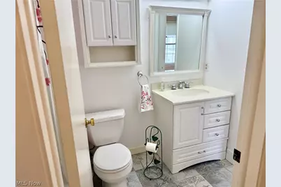 8140 Independence Drive #B, Mentor, OH 44060 - Photo 11