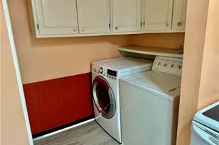 8140 Independence Dr, Mentor, OH 44060 - Photo 9