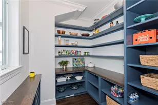 300 Woodridge Ln, Chagrin Falls, OH 44022 - Photo 5