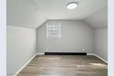 54 Juanita Drive, Steubenville, OH 43952 - Photo 11