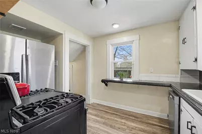 2164 Cottage Grove Drive, Cleveland Heights, OH 44118 - Photo 9