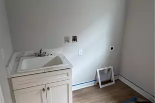 7885 Fox Hunter Ln, Concord Twp, OH 44077 - Photo 5