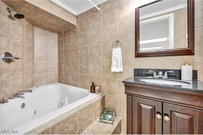 1054 Fireside Drive, Brunswick, OH 44212 - Photo 31