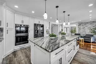 1054 Fireside Dr, Brunswick, OH 44212 - Photo 13