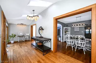 1810 Carter Ave, Akron, OH 44301 - Photo 5