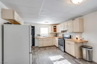 5213 Ridge Avenue SE, Canton, OH 44707 - Photo 9