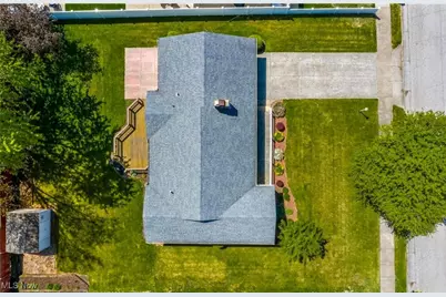 76 Clinton Avenue, Akron, OH 44301 - Photo 3