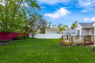 76 Clinton Ave, Akron, OH 44301 - Photo 33