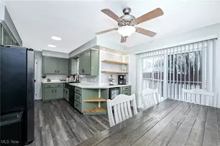 76 Clinton Ave, Akron, OH 44301 - Photo 7