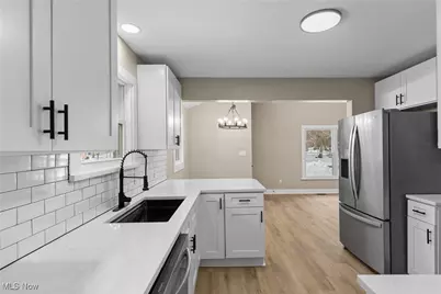 1930 48th Street NW, Canton, OH 44709 - Photo 13