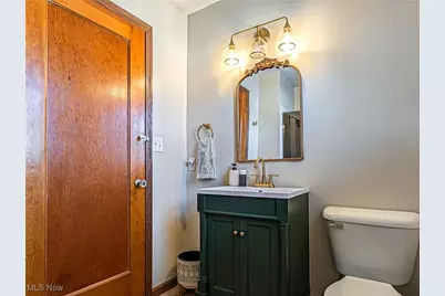 2036 E Main Street, Louisville, OH 44641 - Photo 13