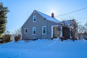 2036 E Main St, Louisville, OH 44641 - Photo 31