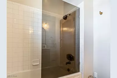 2036 E Main Street, Louisville, OH 44641 - Photo 15