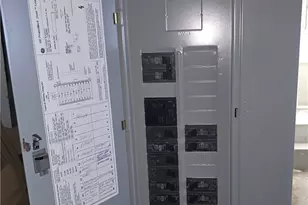 14510 Granger Rd, Maple Heights, OH 44137 - Photo 17