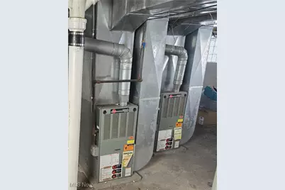 14510 Granger Road, Maple Heights, OH 44137 - Photo 7