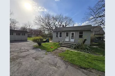 14510 Granger Road, Maple Heights, OH 44137 - Photo 3