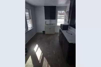 14510 Granger Road, Maple Heights, OH 44137 - Photo 13