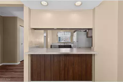 7821 Hills and Dales Road NW #C, Massillon, OH 44646 - Photo 9