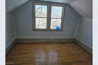 14512 Granger Road, Maple Heights, OH 44137 - Photo 19