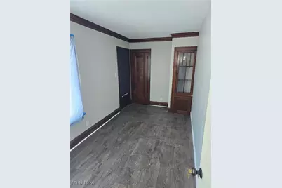 14512 Granger Road, Maple Heights, OH 44137 - Photo 3