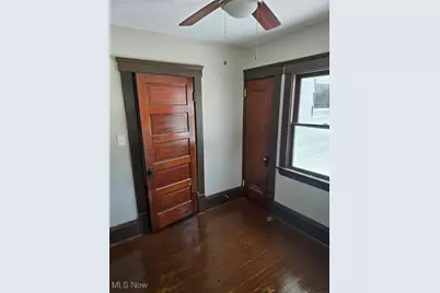 14512 Granger Road, Maple Heights, OH 44137 - Photo 11