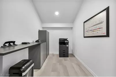 1929 E Royalton Road, Grandview Heights, OH 44147 - Photo 13