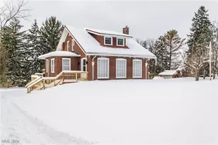 545 Pittsburg Ave NW, North Canton, OH 44720 - Photo 3