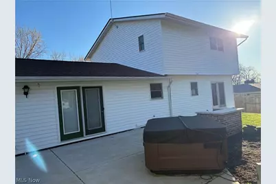 10548 Briar Hill Drive, Kirtland, OH 44094 - Photo 39