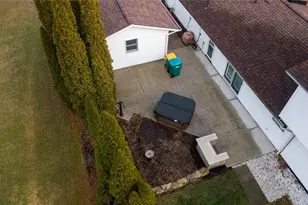 10548 Briar Hill Dr, Kirtland, OH 44094 - Photo 49